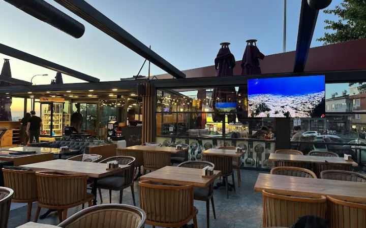 Çifa Cafe Restaurant nargile cafe – Ataşehir, İstanbul